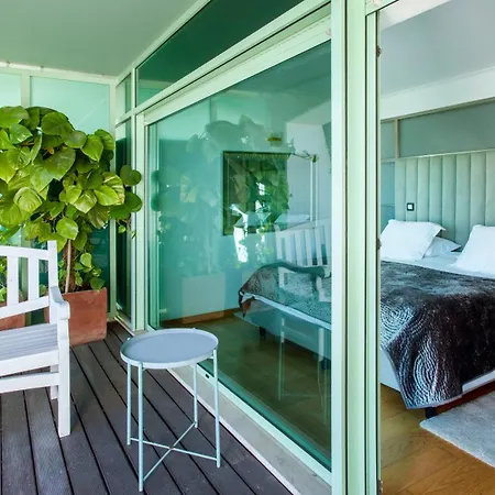 Sea View Luxury Пасу-де-Аркуш